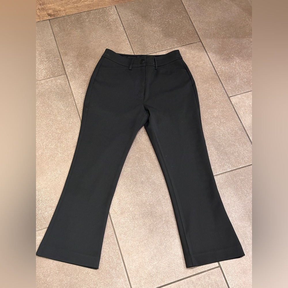 EXPRESS Size 2 High-rise Cropped Flare Stretch Black Women's Dress Pants